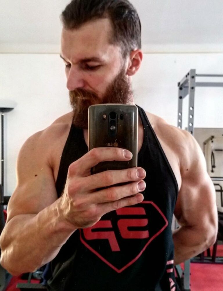 Musculation : Toucher à tout, mais être bon en rien 25 16585384 1338327419561686 6003289498601914368 n