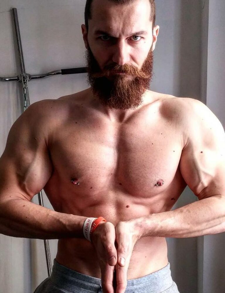 Musculation et réseaux sociaux : La loi, c'est moi 21 25498004 989285641238426 6180035247293320052 n